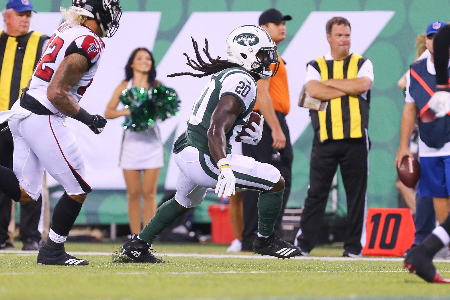 fantasy-football-isaiah-crowell-unlikely-to-approach-a-bell-cow-workload-with-raiders