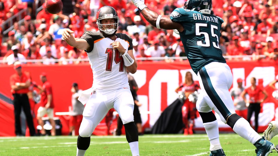 Bucs Stats: The top offensive players in Bucs loss to Eagles, per PFF