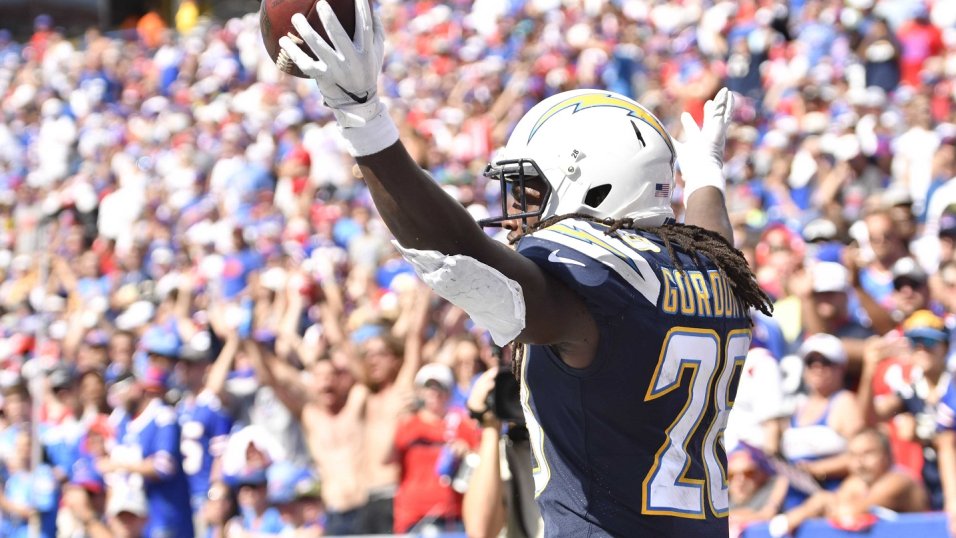 Week 10 Daily Fantasy Football cheatsheet: Can't go wrong with Melvin Gordon