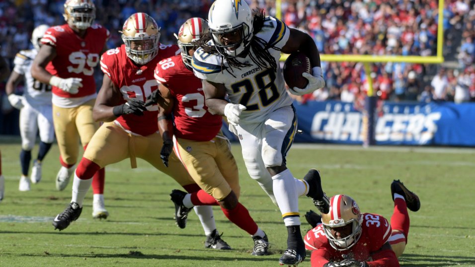 Casey Hayward's Sunday performance propels him to the No. 1 spot, PFF News  & Analysis