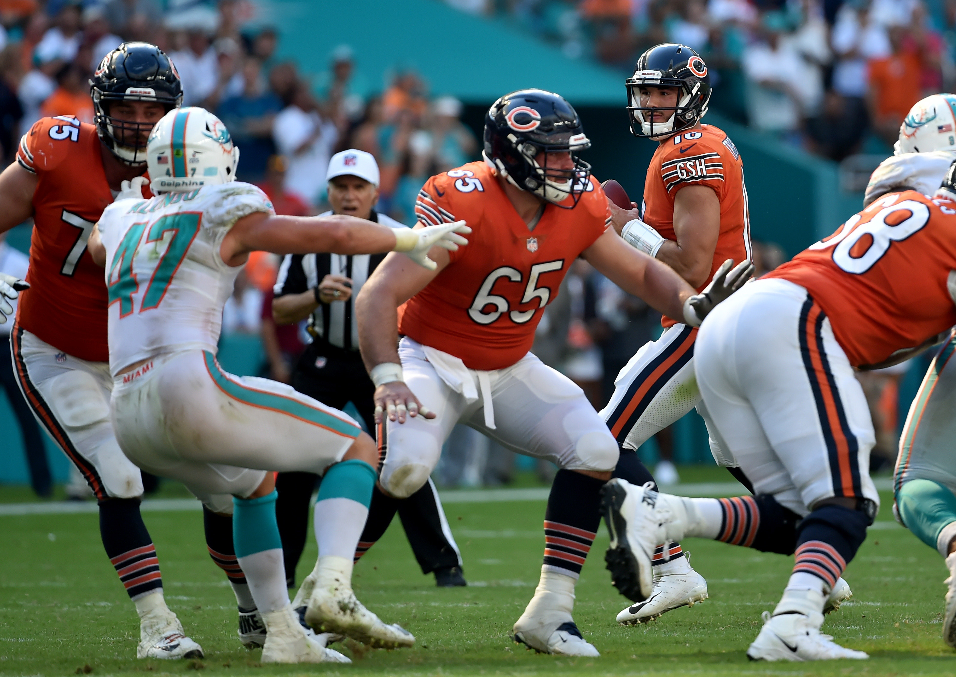 pro-after-a-slow-start-bears-guard-james-daniels-is-emerging-as-a-top-rookie-lineman