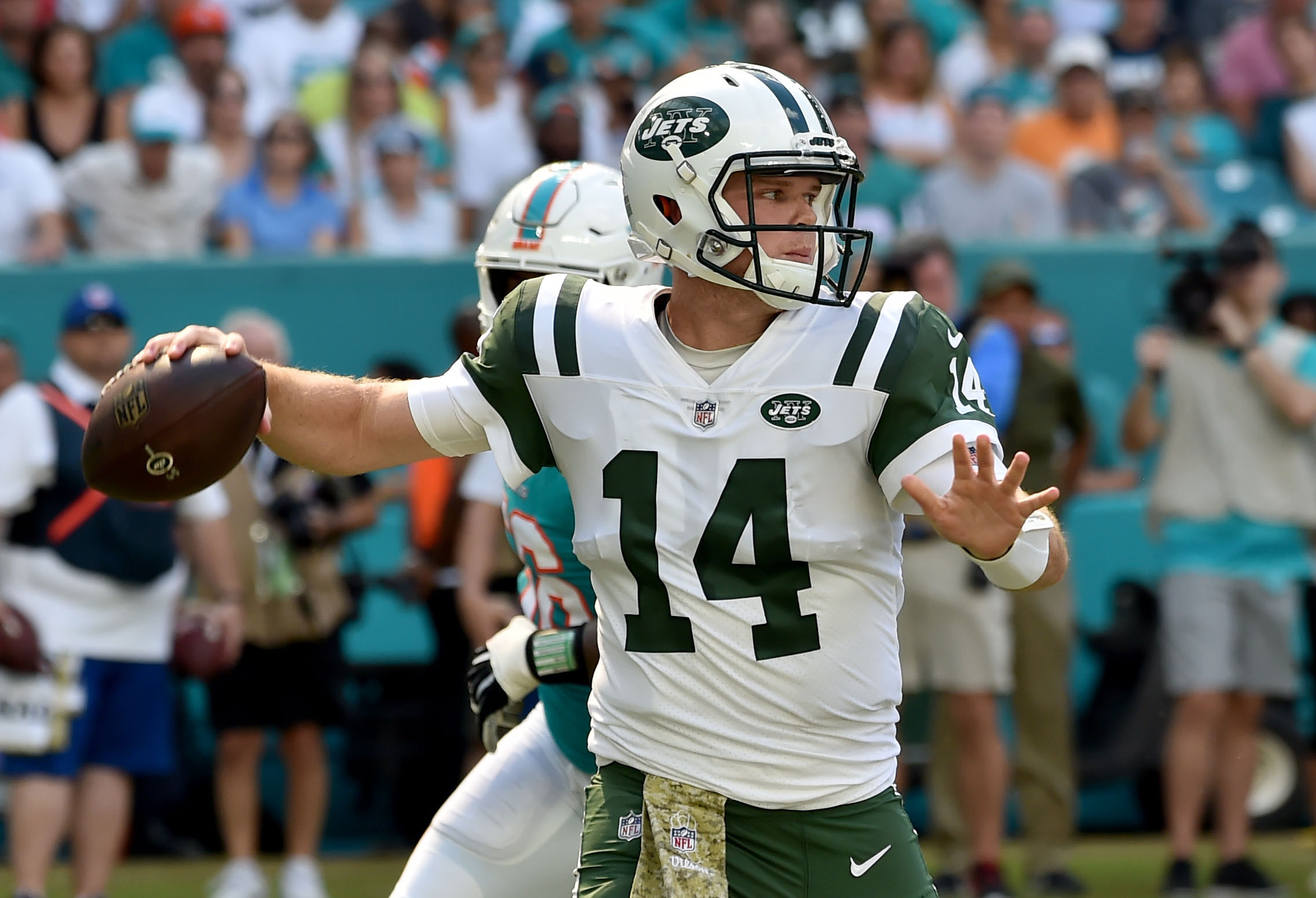pro-running-the-numbers-on-sam-darnolds-slow-start-in-the-nfl