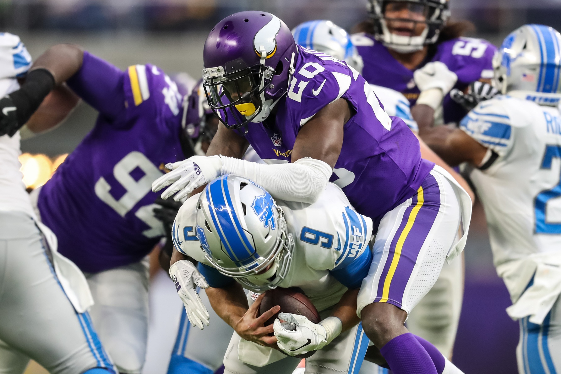 pro-mike-zimmer-pulls-the-strings-for-the-best-blitzing-football-team-in-the-nfl