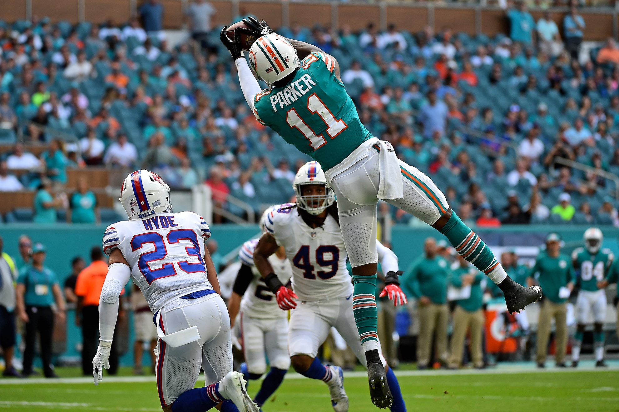 pro-refocused-nfl-week-13-miami-dolphins-21-buffalo-bills-17