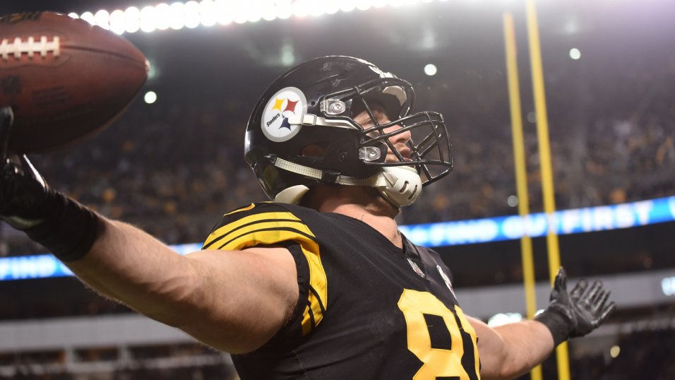 Former Steelers TE Jesse James Signs One-Year Deal with Bears