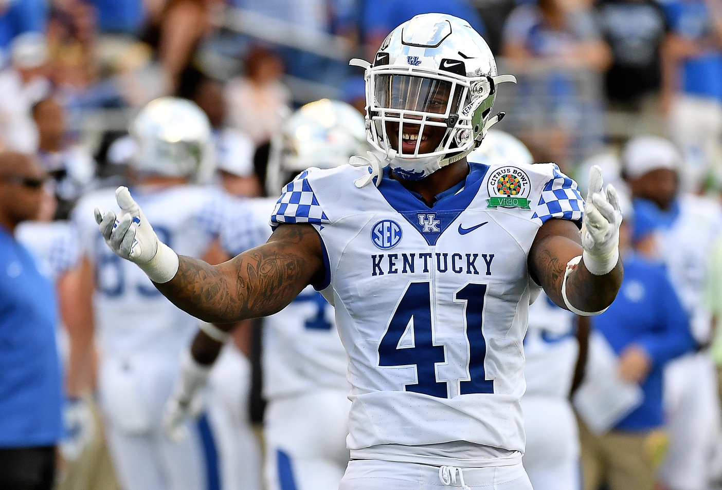 pro-kentuckys-josh-allen-quit-football-twice-now-eyes-top-five-spot-in-2019-nfl-draft