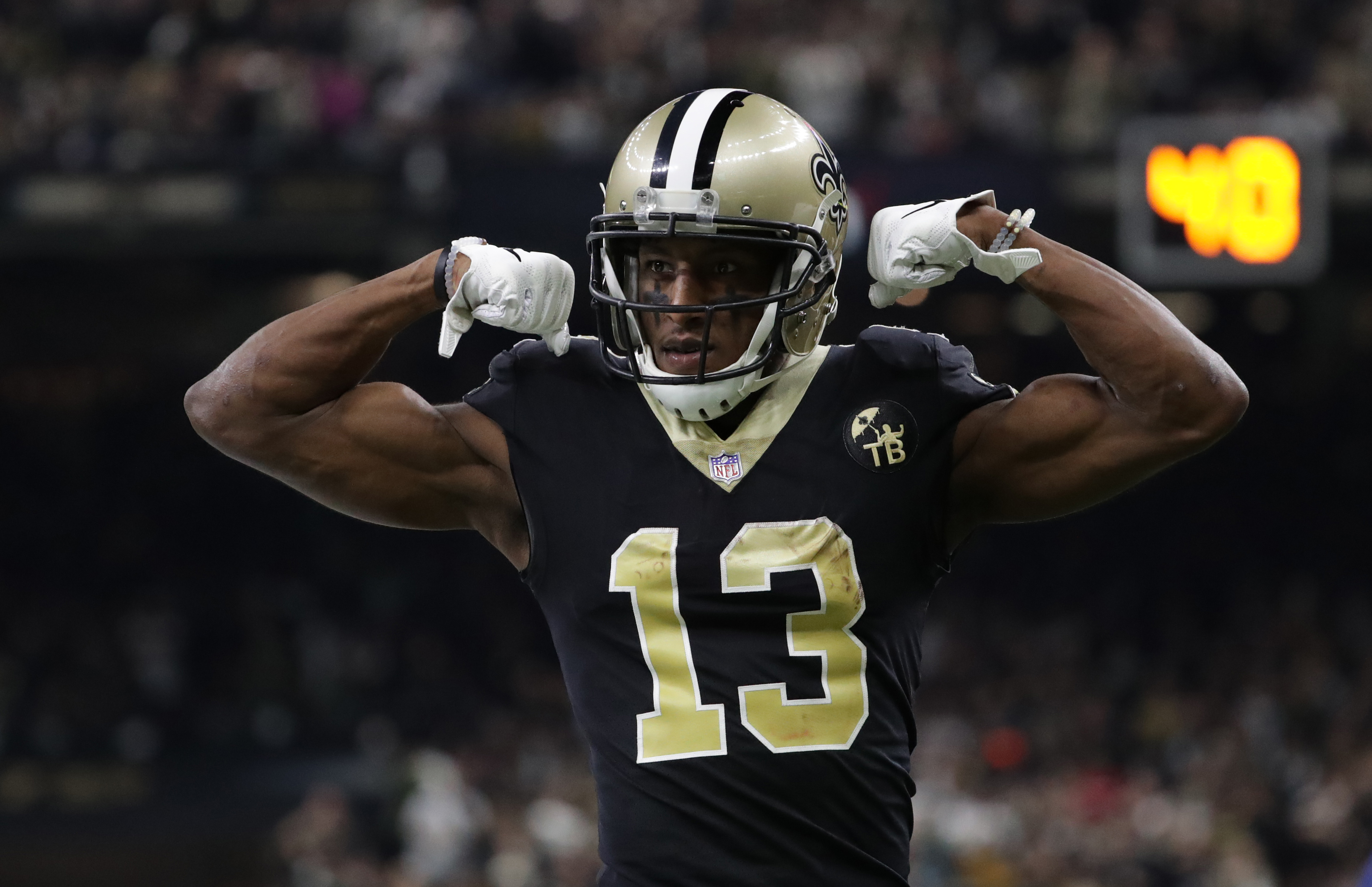 Derek Carr believes he and Saints wideout Michael Thomas can “face the  world”