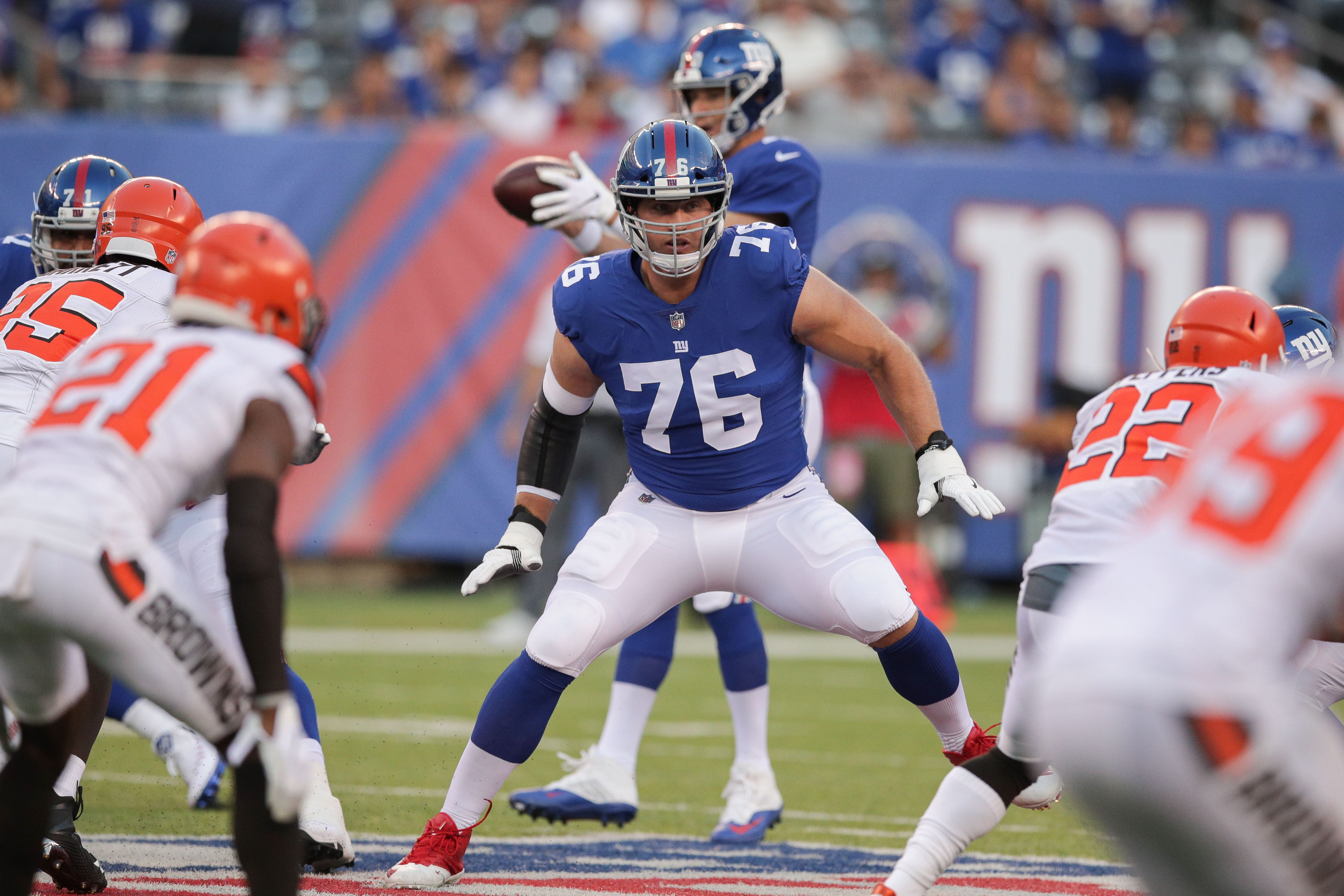 pro-giants-t-nate-solder-registered-the-best-game-by-an-offensive-lineman-in-2018