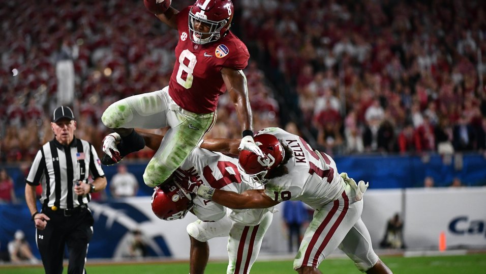 Josh Jacobs returning to his No. 8 from Alabama for the Raiders