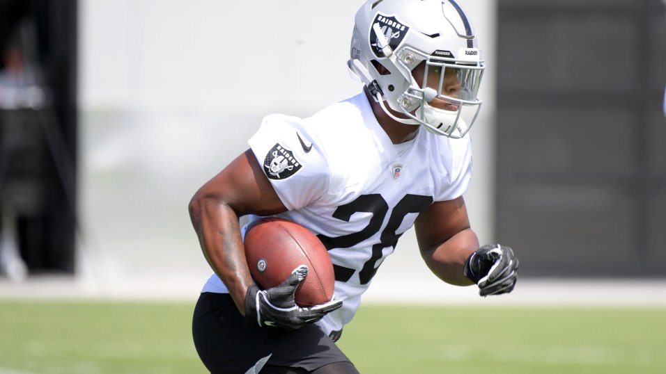 NFL Rumors: Raiders Duo Focused On Football, Not Contracts