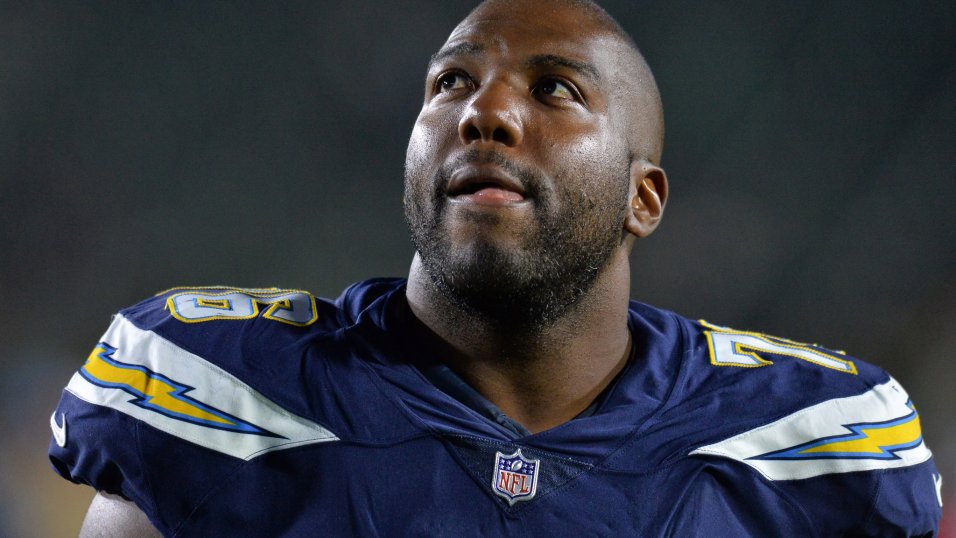 Chargers' Okung says many players 'frustrated' with NFL's new anthem policy  - The San Diego Union-Tribune