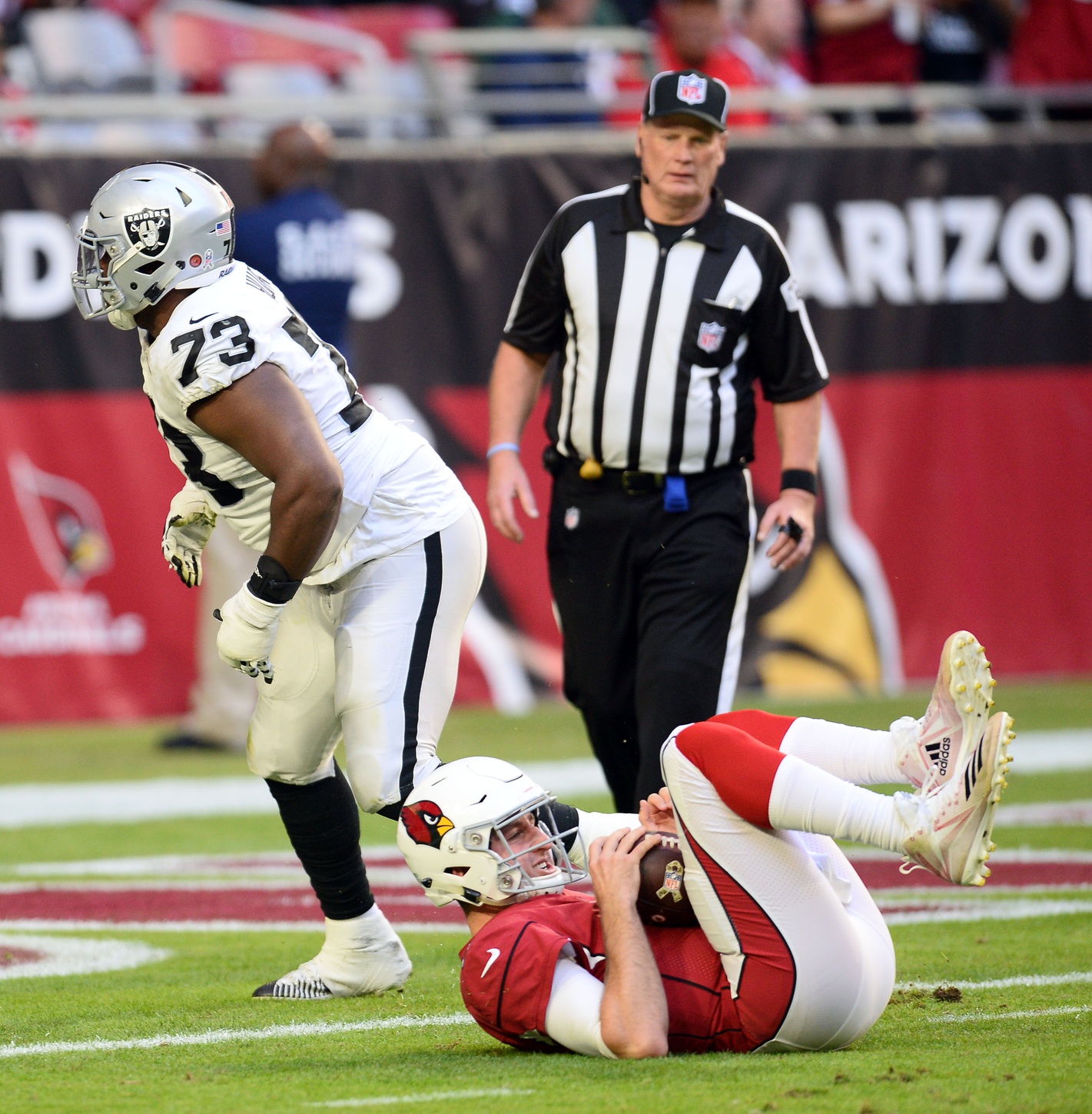 pro-z-maurice-hurst-dominates-as-a-pass-rusher-in-oaklands-week-2-victory