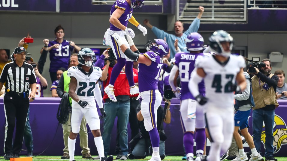 NFL Week 6 PFF ReFocused: Minnesota Vikings 38, Philadelphia