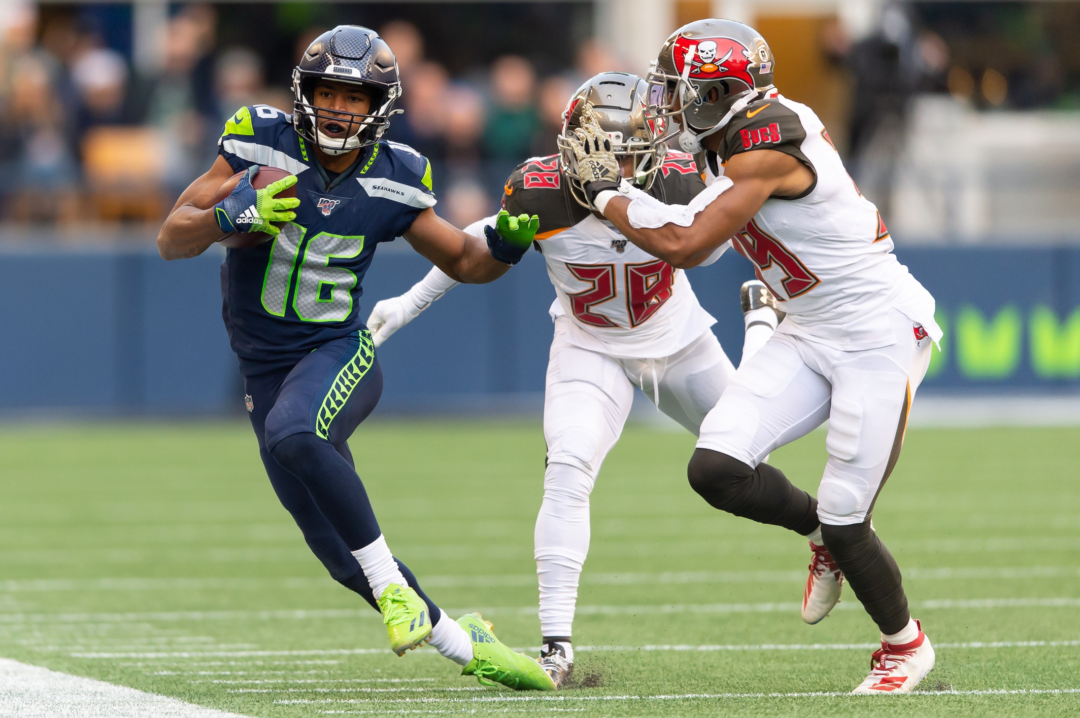 NFL Week 9 PFF ReFocused: Seattle Seahawks 40, Tampa Bay Buccaneers 34 ...