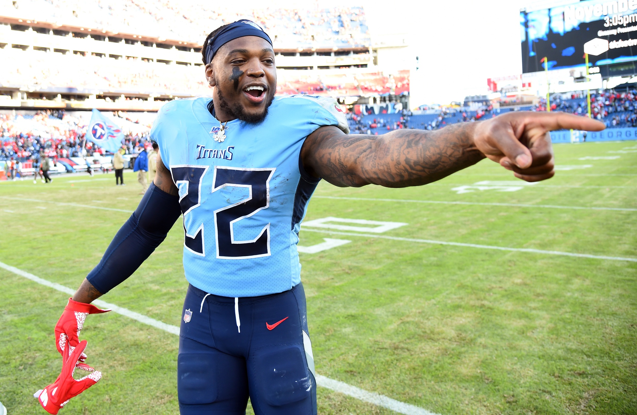 tennessee titans number 10