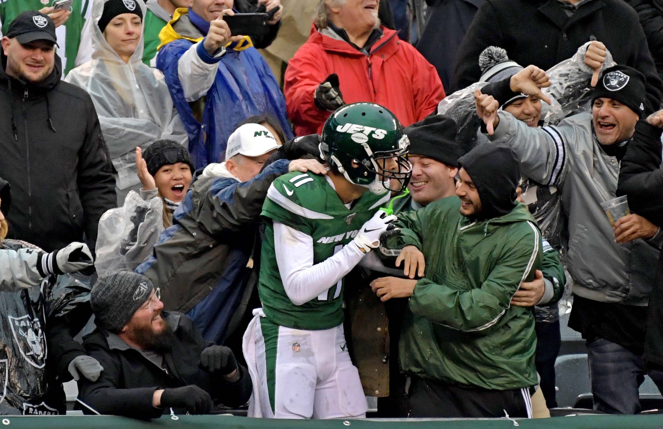 fantasy-football-dfs-locks-week-14-2019