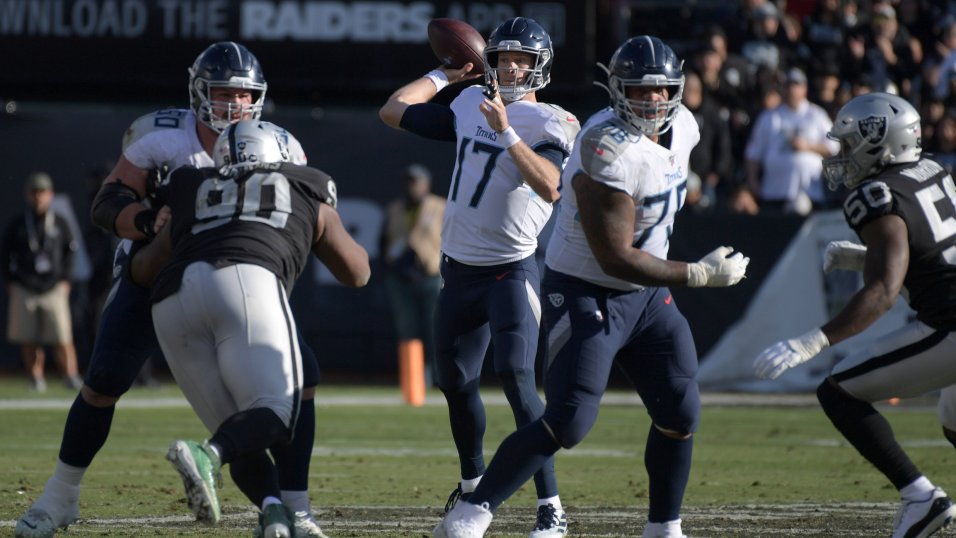 Tennessee Titans vs. Oakland Raiders: Spread Analysis and