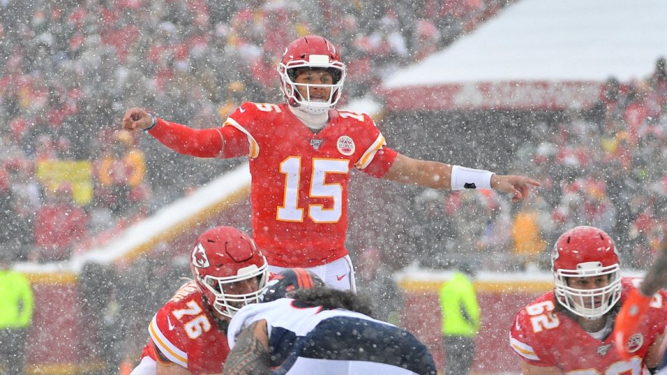 Kansas City Chiefs vs. Tennessee Titans: Matchups, prediction for potential  playoff preview