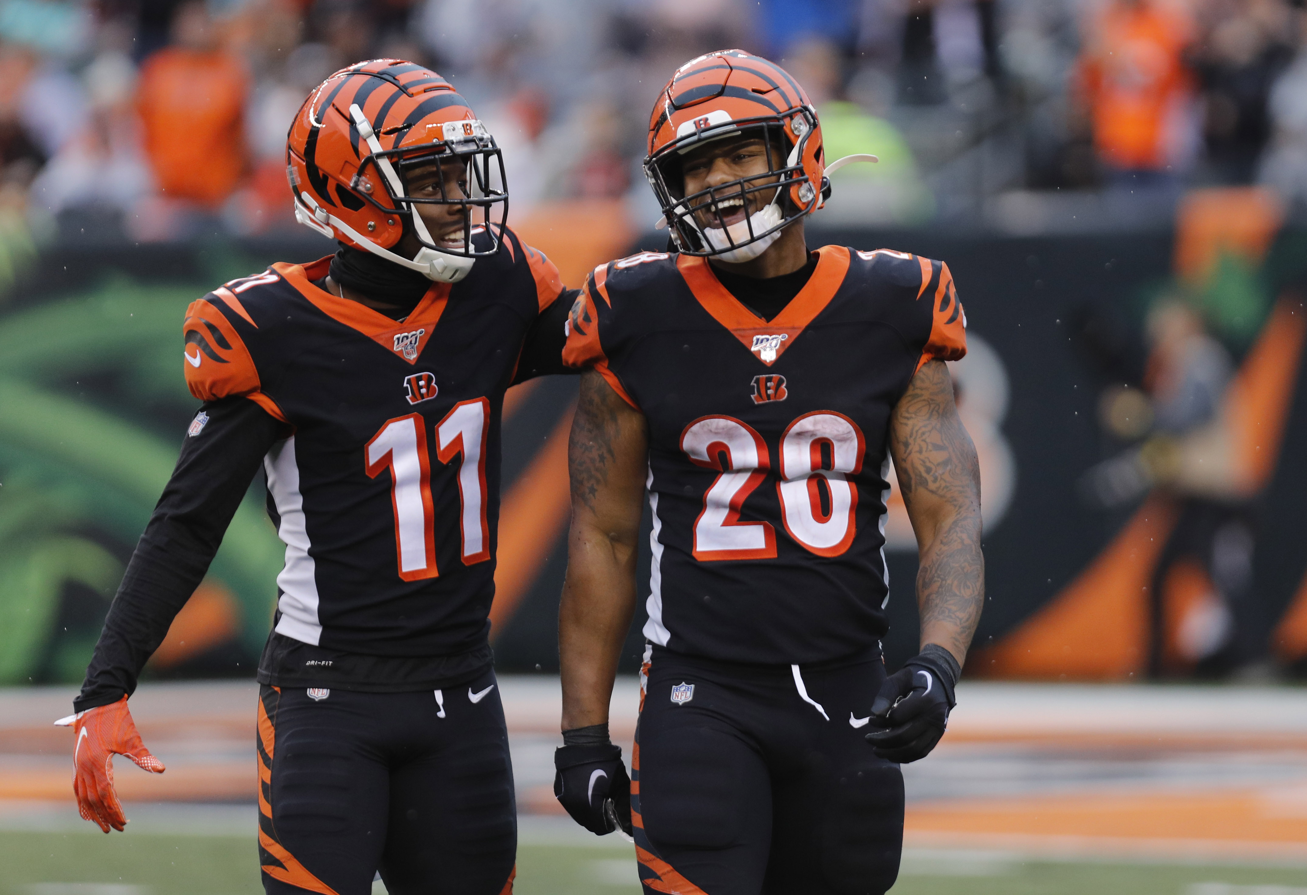 nfl-breaking-news-cincinnati-bengals-sign-rb-joe-mixon