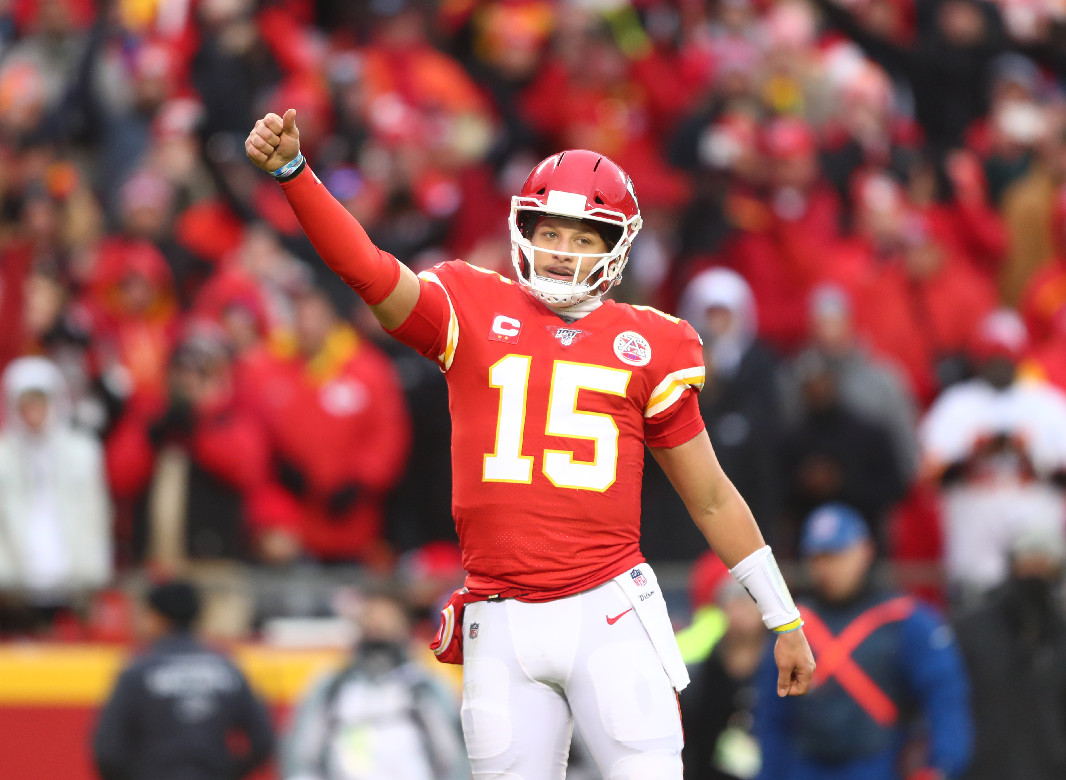 nfl-best-starting-lineup-patrick-mahomes-contract