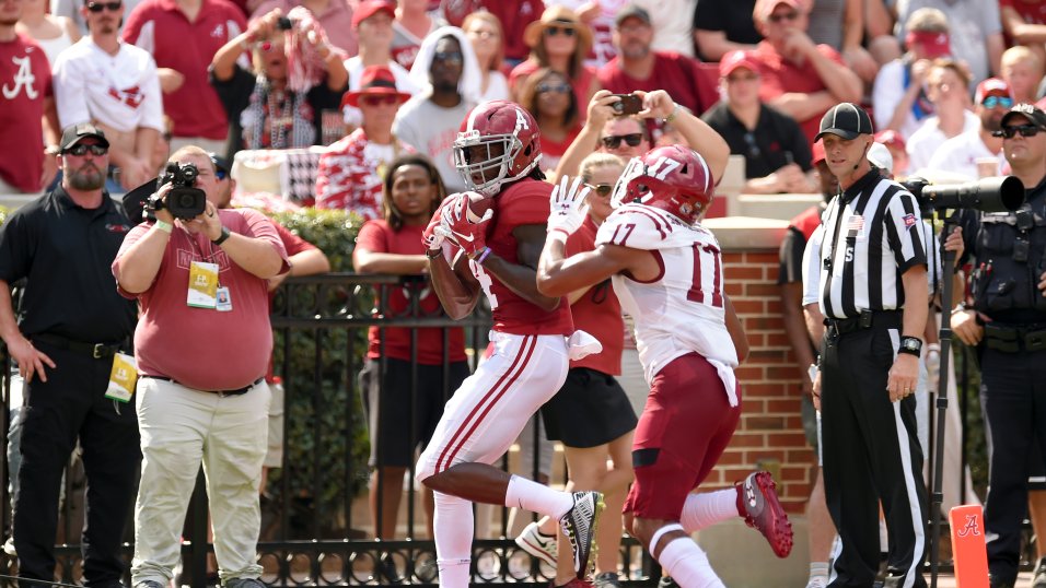 PFF Draft Watch: Frank Ragnow dominant against Texas A&M