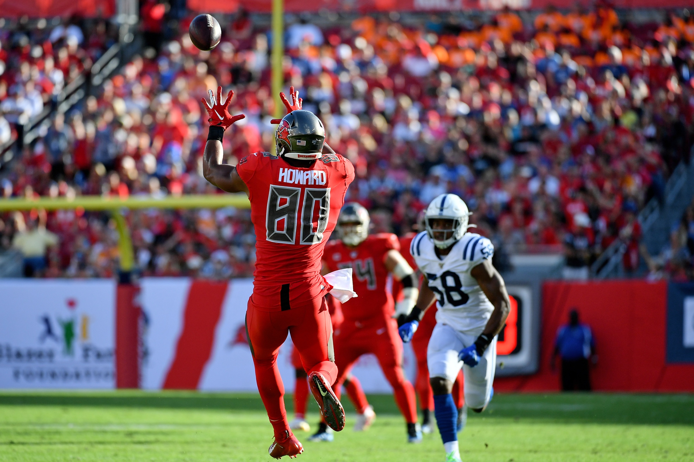 Tampa Bay picks up 5th-year option on TE O.J. Howard Florida & Sun