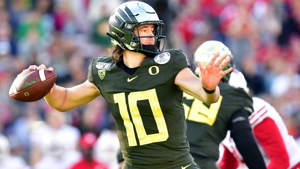 Former NFL coach thinks Chargers quarterback Justin Herbert could be the  next Tom Brady - Washington Times