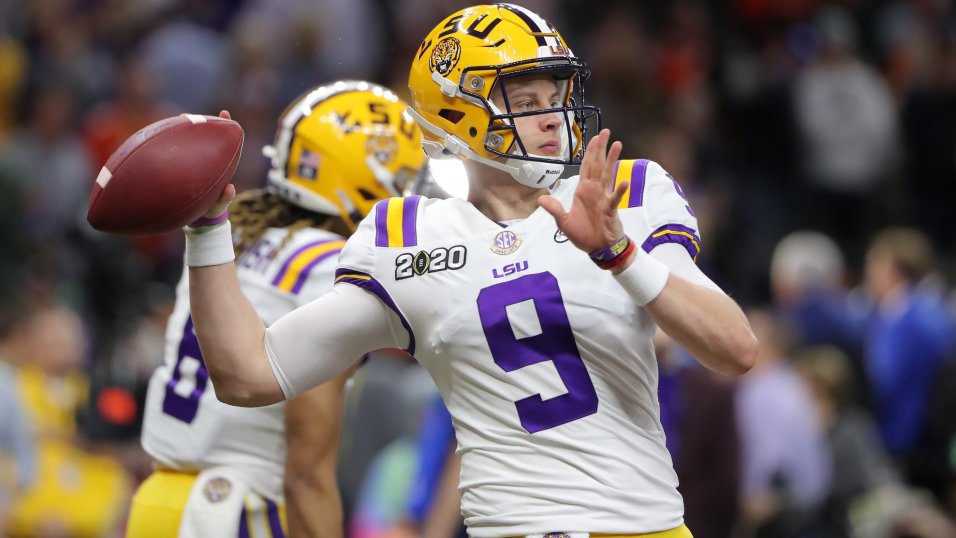 PFF College Football Quarterback Superlatives: The nation's leaders in four  key metrics, NFL Draft