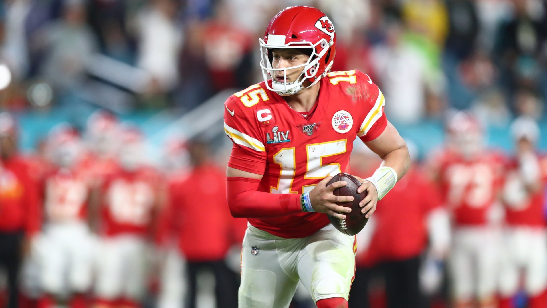 Examining Kansas City Chiefs QB Patrick Mahomes' 2020 passing yardage prop