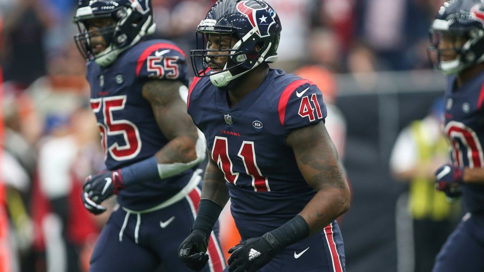 Tunsil looks to lead Texans after signing 3-year extension - The