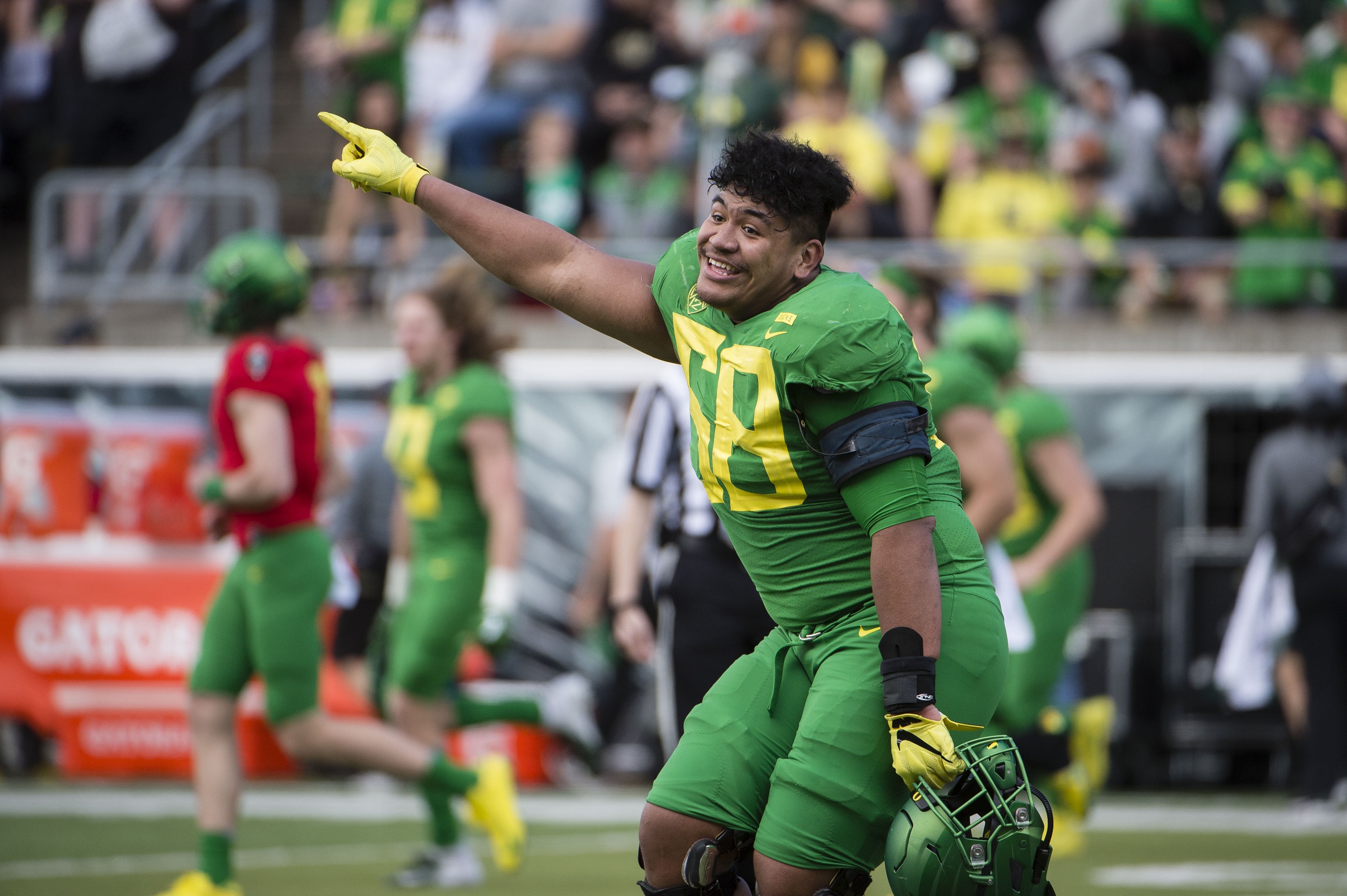 Eastern Michigan's Maxx Crosby, Michigan's Maurice Hurst bring the heat on  Raiders' defense