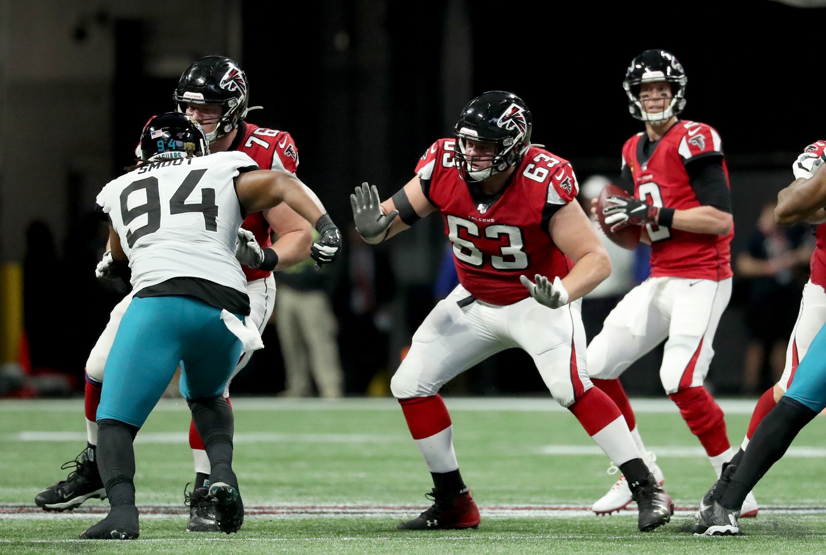 Falcons: PFF gives high marks to Deion Jones, A.J. Terrell in Week 6