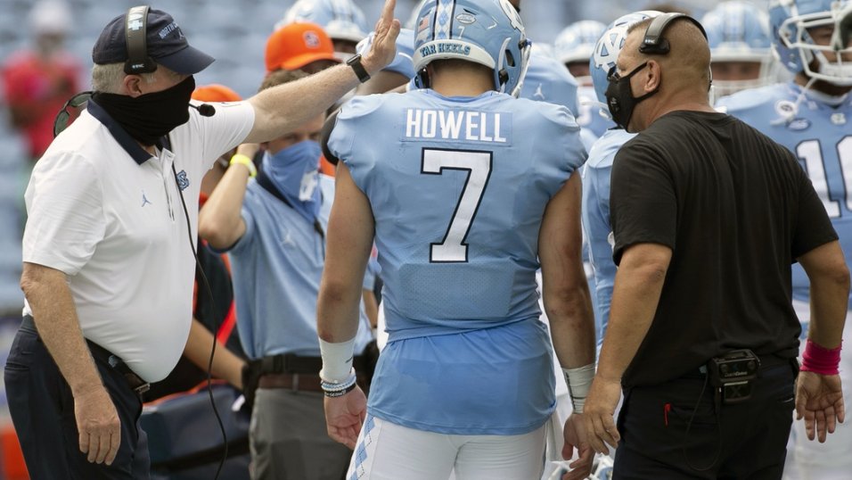 Tar Heels in NFL: Sam Howell throws for one TD, runs for another to lead  Washington victory