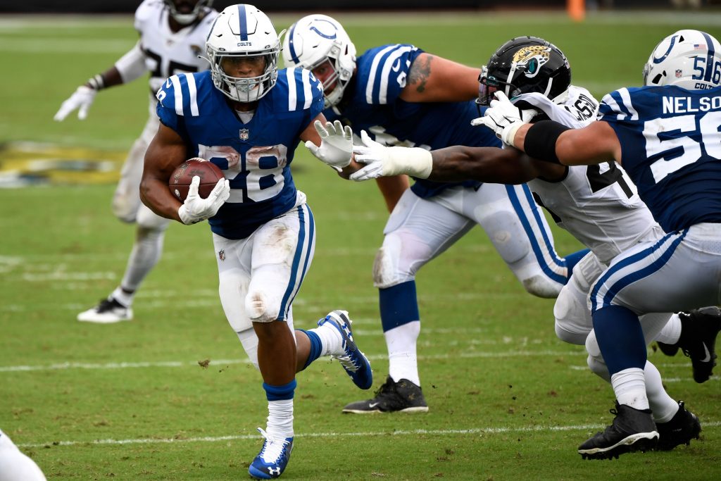 Fantasy Football: Draft Nyheim Hines Over Marlon Mack