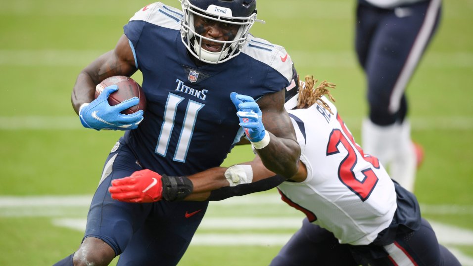 A.J. Brown Knee Trouble Influenced Titans' Trade Decision?
