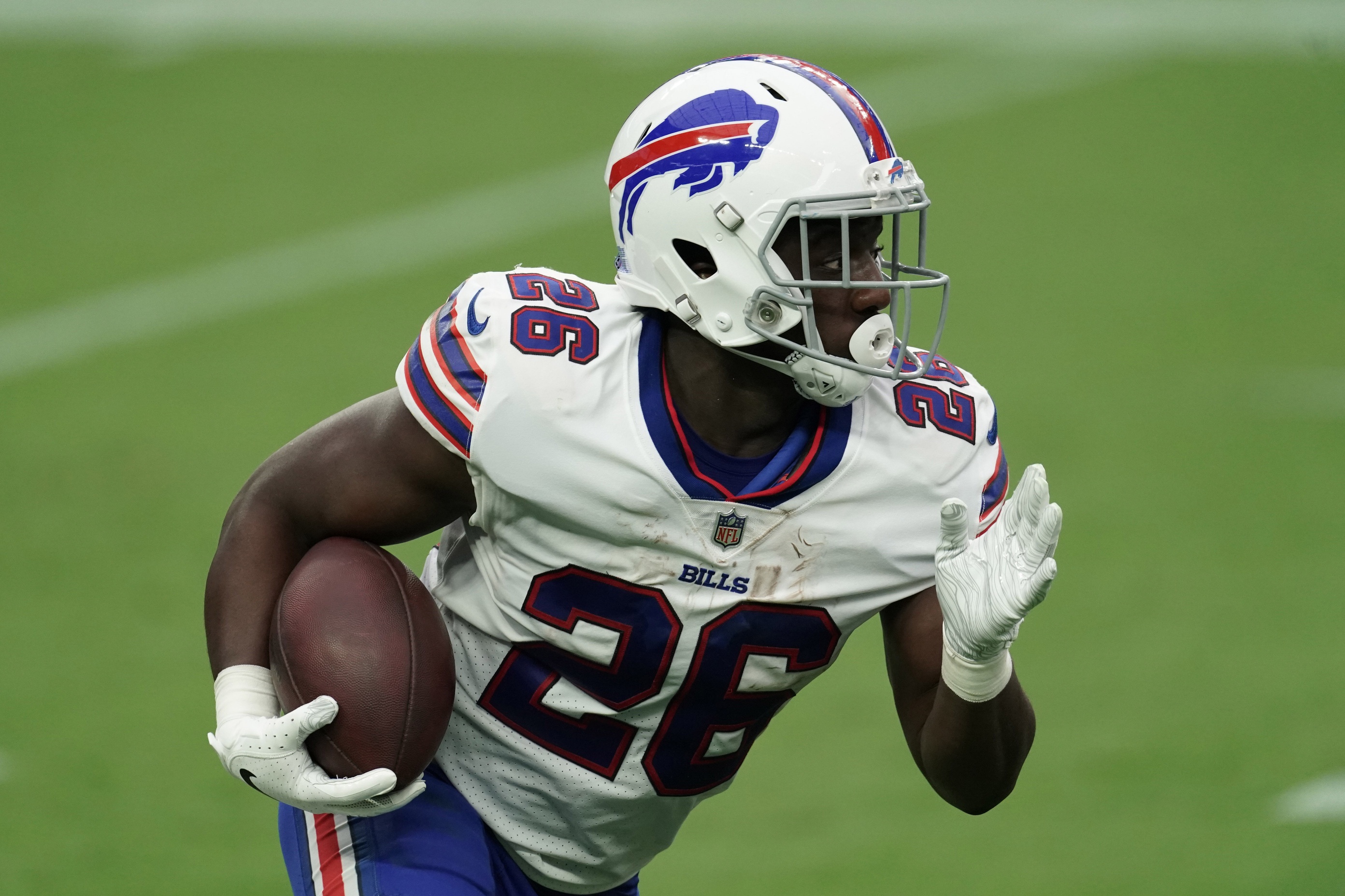 NFL Week 4 PFF ReFocused: Buffalo Bills 30, Las Vegas Raiders 23