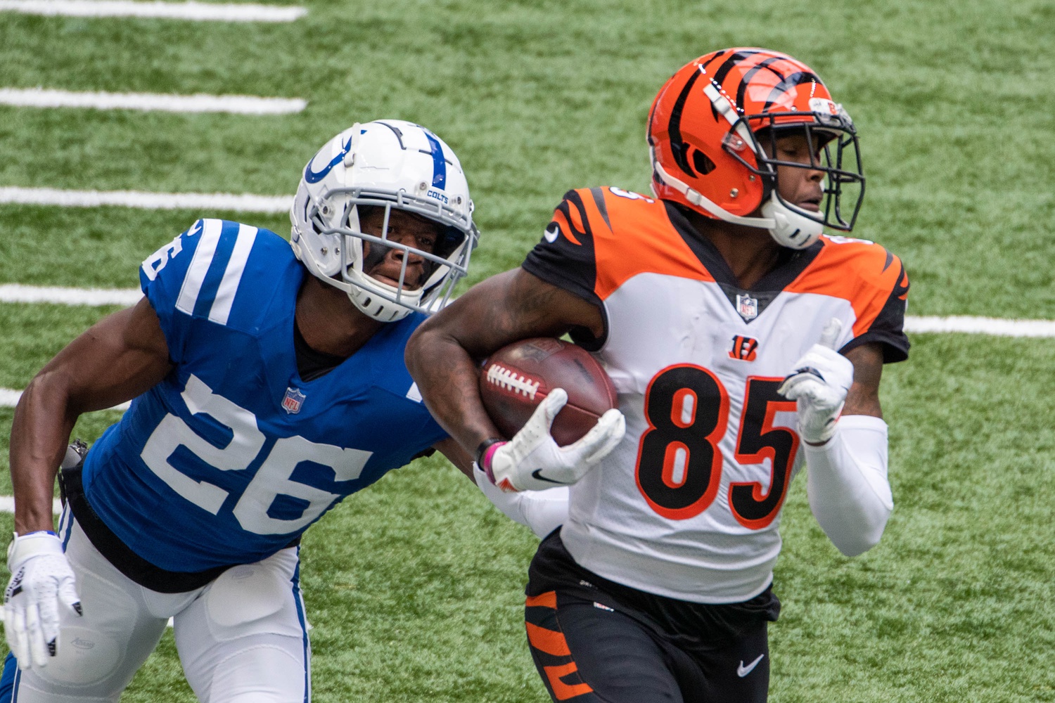 NFL DFS WR Coach Week 7: Tee Higgins in a Smash Spot Against the Atlanta  Falcons