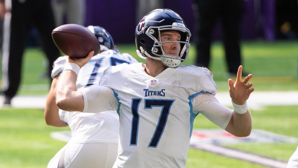NFL Betting 2020: Week 5 Tuesday Night Football player props, NFL and NCAA  Betting Picks