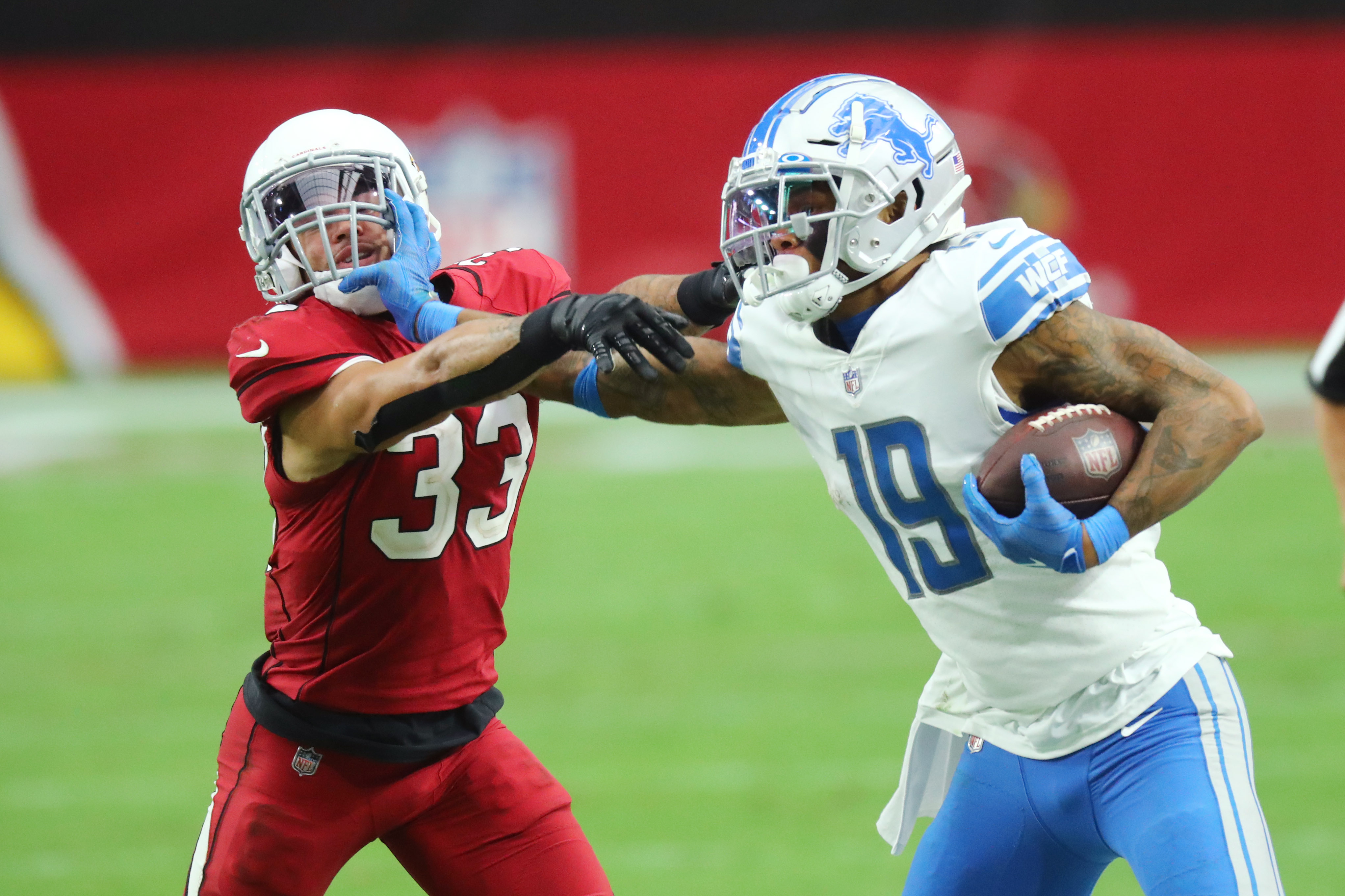 Minnesota Vikings wide receiver Jalen Reagor (5) runs with the ball in the  first half of an NFL football game against the Buffalo Bills, Sunday, Nov.  13, 2022, in Orchard Park, N.Y. (