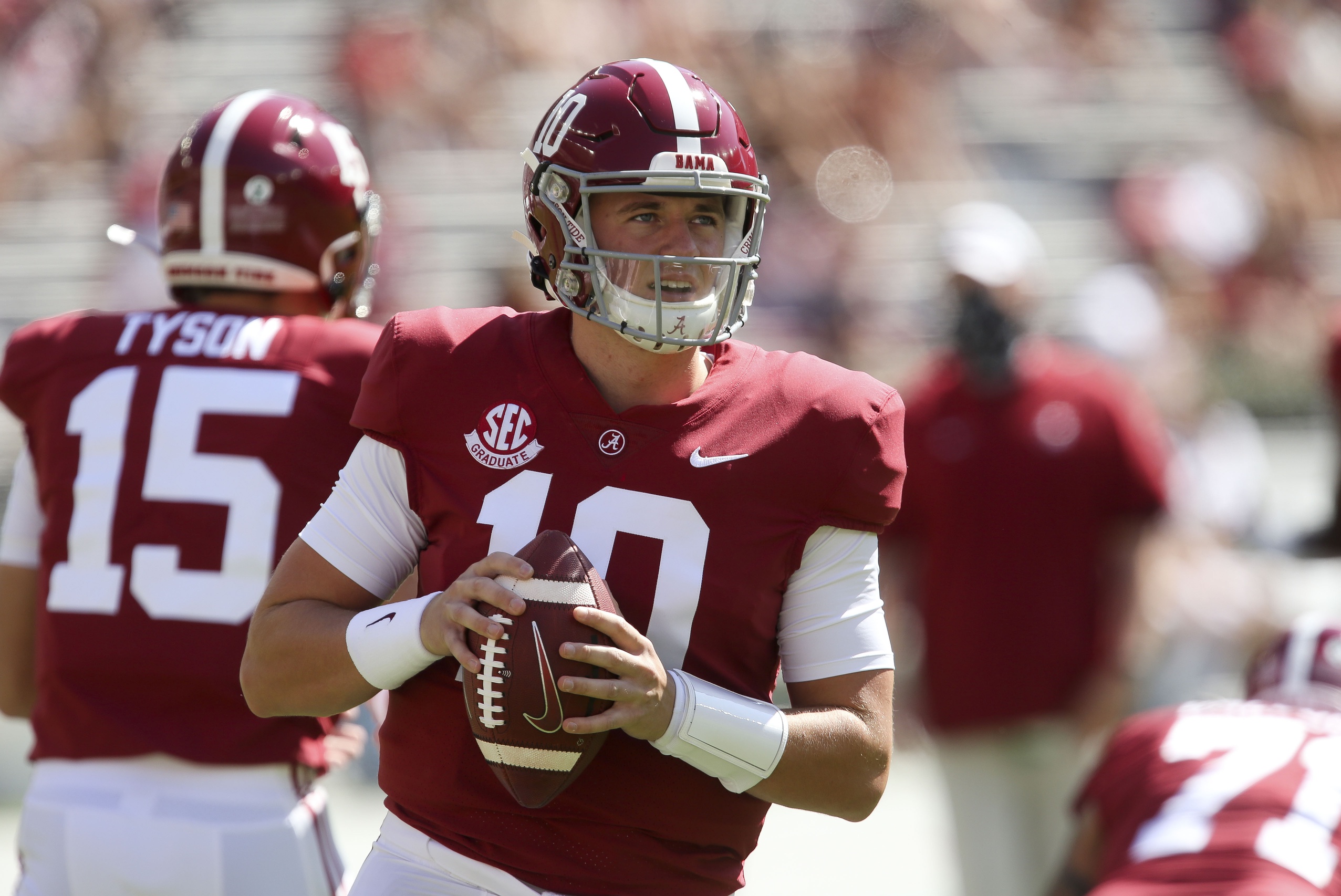 college-football-sec-film-room-bo-nix-struggles-under-pressure-mac-jones-impressive-start