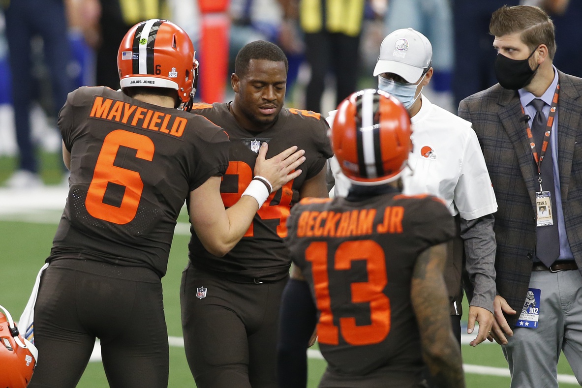 fantasy-football-week-4-injury-recap-nick-chubb-austin-ekeler-sam-darnold