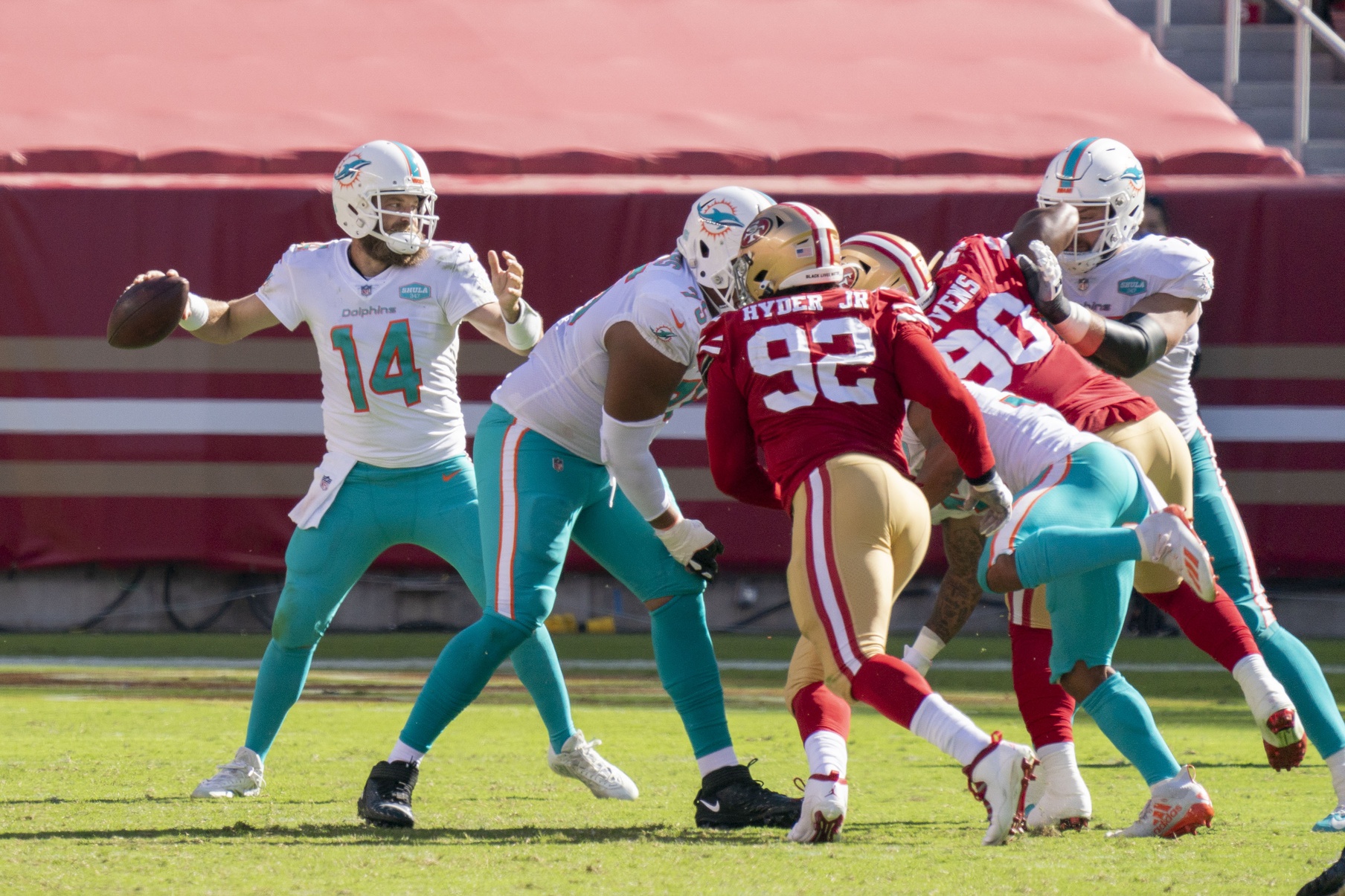 nfl-week-5-pff-refocused-miami-dolphins-43-san-francisco-49ers-17