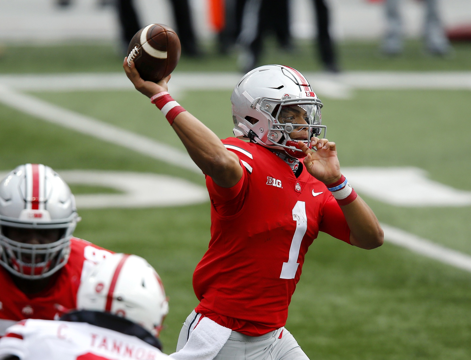 college-football-big-ten-film-room-graham-mertzs-arrival-to-the-big-time-justin-fields-return-and-more-from-the-big-tens-opening-weekend