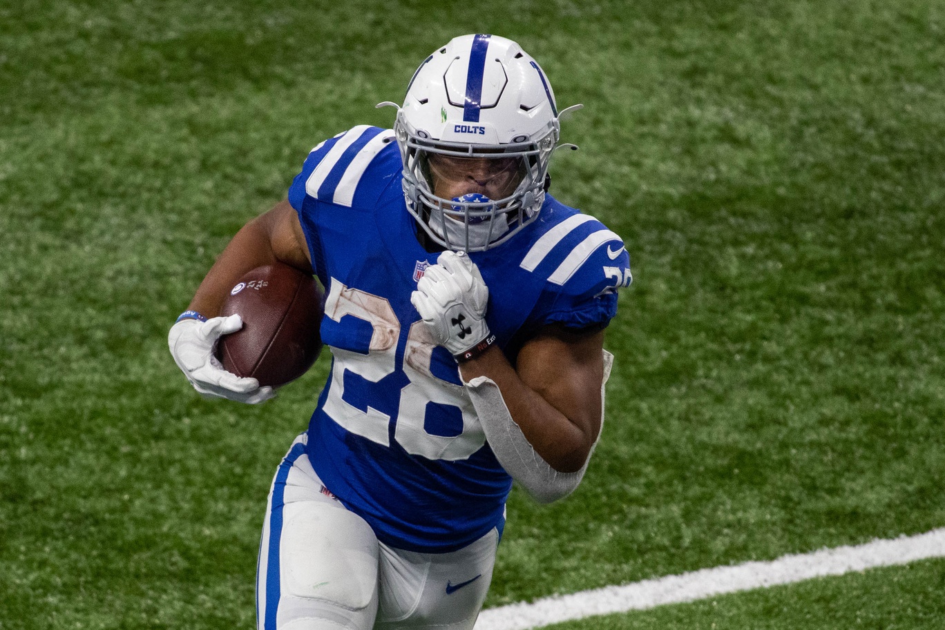 Fantasy football start/sit advice: What to do with Jakobi Meyers, Damiere  Byrd, N'Keal Harry in Week 13 - DraftKings Network