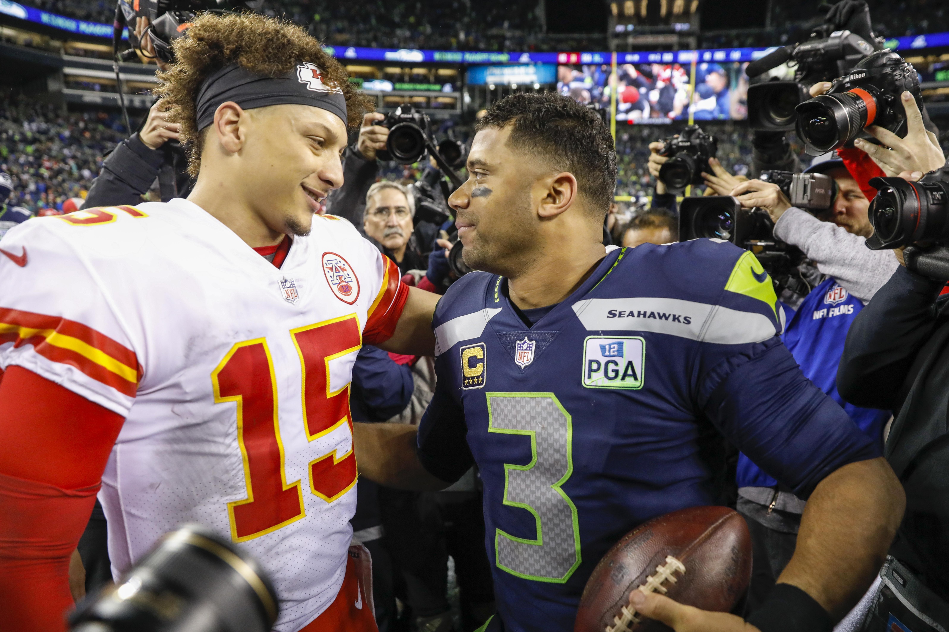 nfl-mvp-2020-russell-wilson-and-patrick-mahomes-duel-for-the-top-spot-in-pffs-rankings