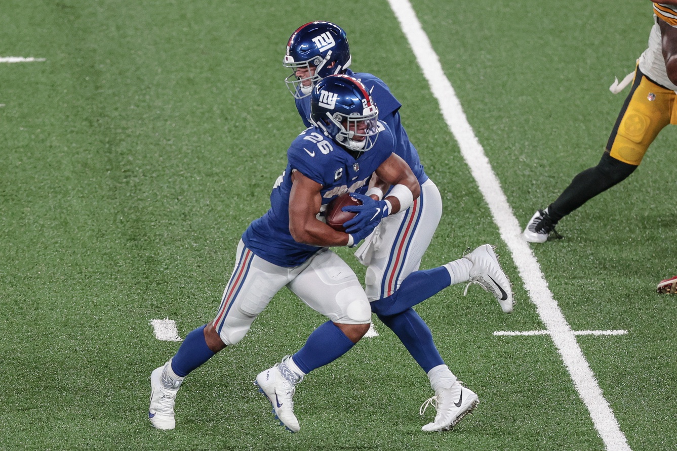 bet-nfl-week-10-rb-best-player-props-saquon-ekeler