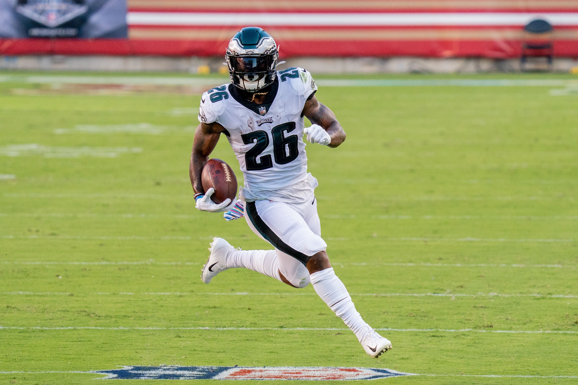 fantasy-football-dfs-week-10-tournament-picks-2020