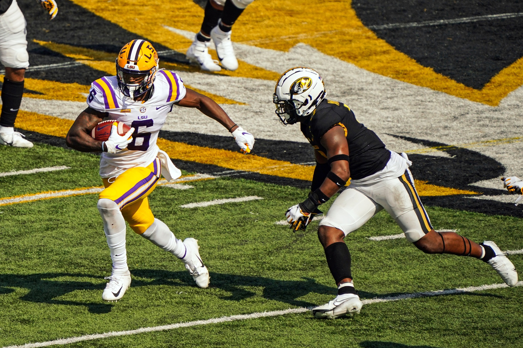 2021 NFL Mock Draft: Ja'Marr Chase and Joe Burrow reunite - Visit NFL Draft  on Sports Illustrated, the latest news coverage, with rankings for NFL Draft  prospects, College Football, Dynasty and Devy