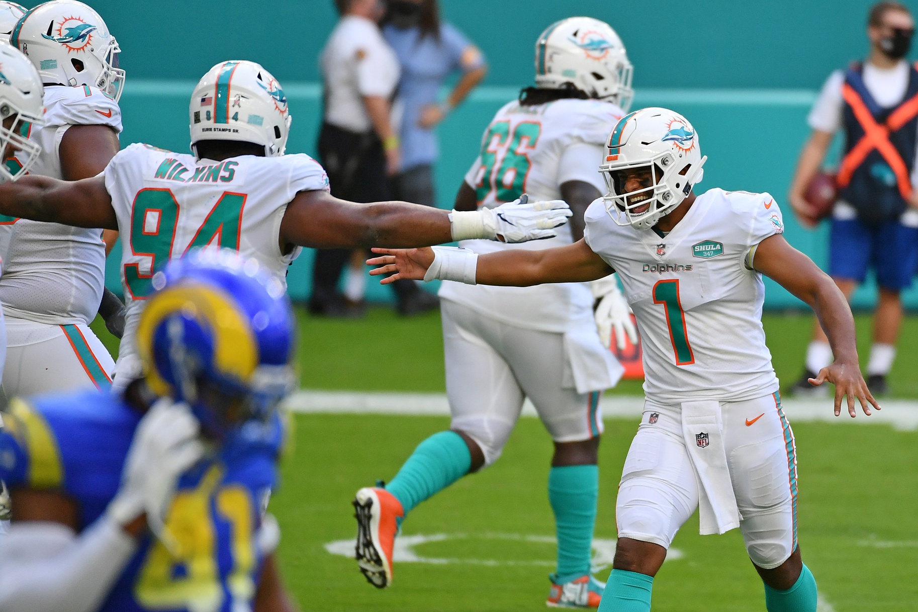 Los Angeles Rams v Miami Dolphins