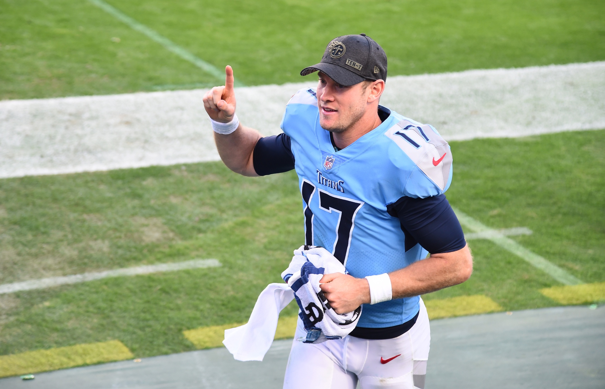 bet-nfl-2020-week-10-thursday-night-football-player-props-indianapolis-colts-tennessee-titans